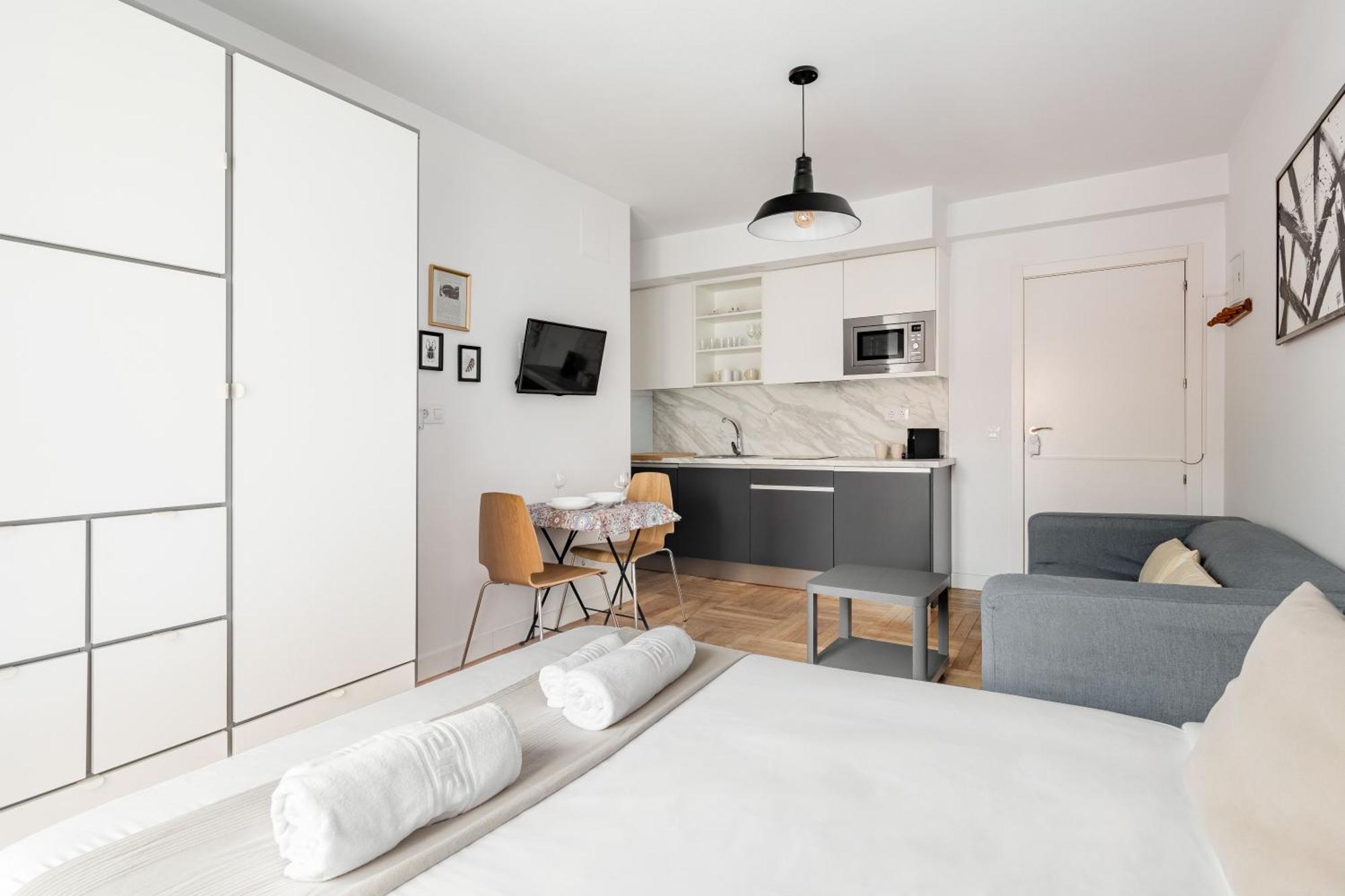 Charming Sol Studios Madrid Extérieur photo
